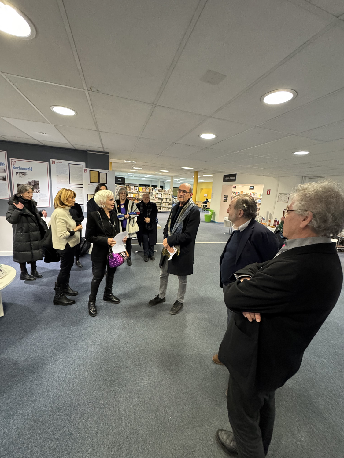 Jacques Walter dans Le Républicain Lorrain à l'occasion de l'exposition : Résister par l’art et la littérature, à la bibliothèque universitaire du Saulcy, 2025